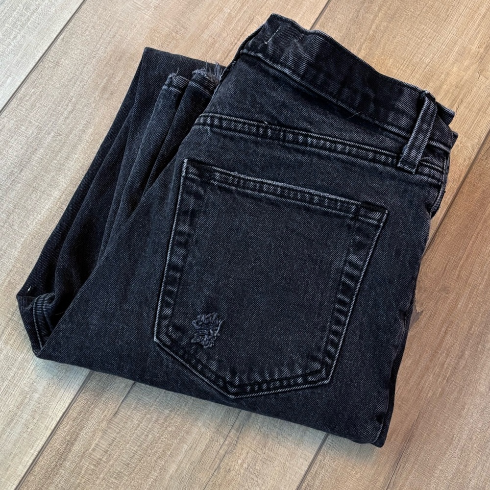 Abercrombie 90s Straight Ultra High Rise Jeans